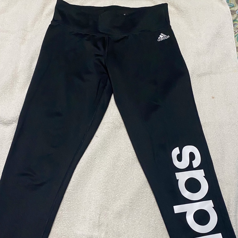 Adidas leggings